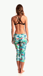 Body Glove Breathe Womens Equator Surf Capri Legging.mp4