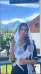 a-punjabi-woman-with-one-of-the-most-common-ivc-looks-v0-6ut6tl0vn5re1.jpg