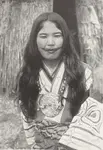 Ainu_woman_(from_a_book_Published_in_1931)_P.81.png Ainu_woman_(from_a_book_Published_in_1931)_P.81.png